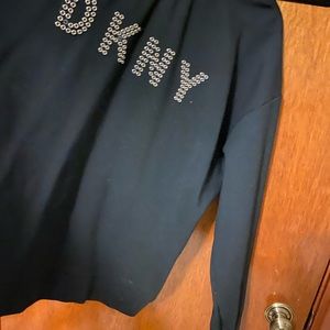 DKNY